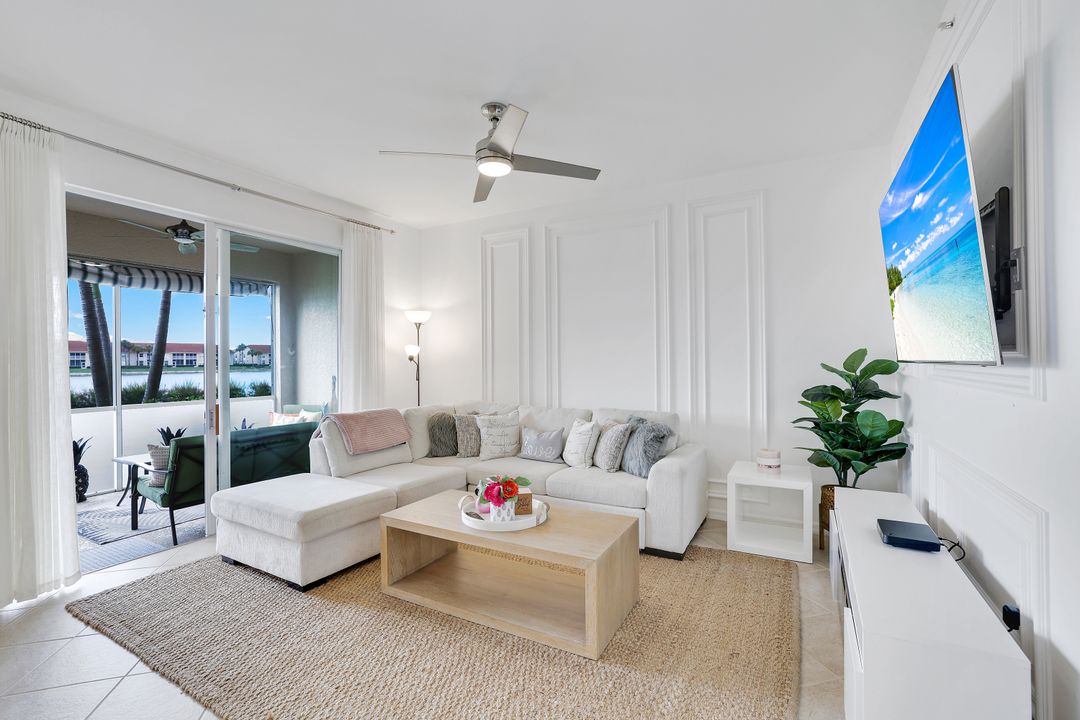 2717 Cypress Trace Cir #2717, Naples, FL 34119