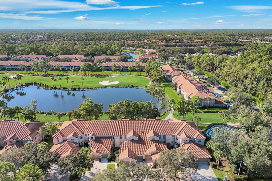 8470 Danbury Blvd #201, Naples, FL 34120