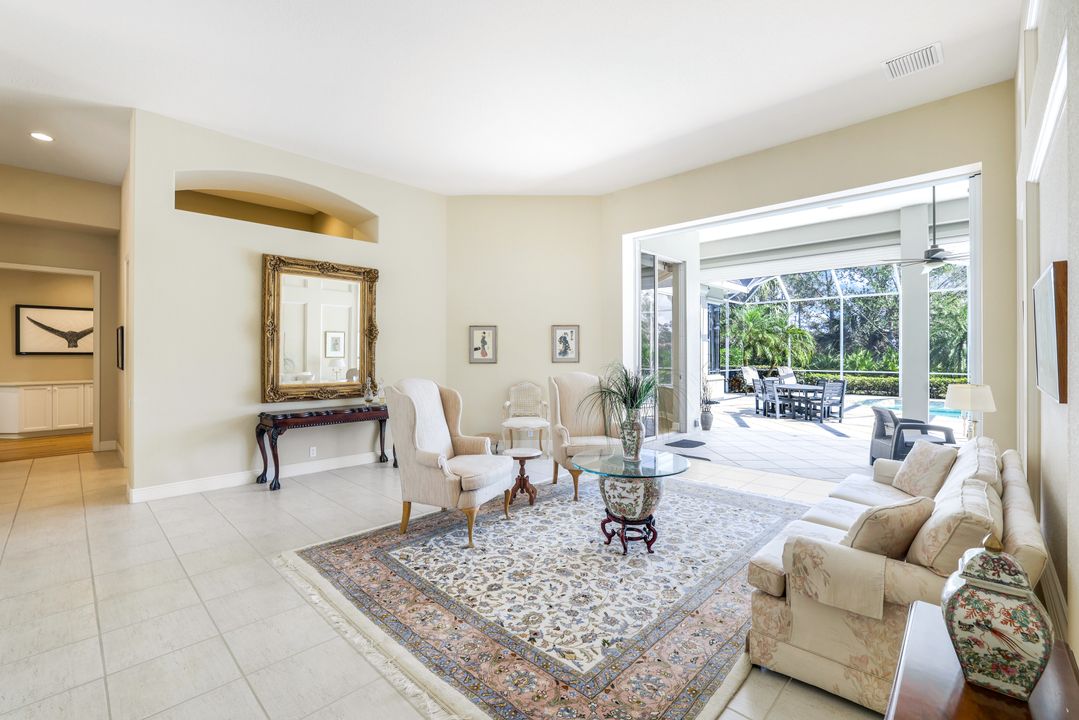 24871 Goldcrest Dr, Bonita Springs, FL 34134