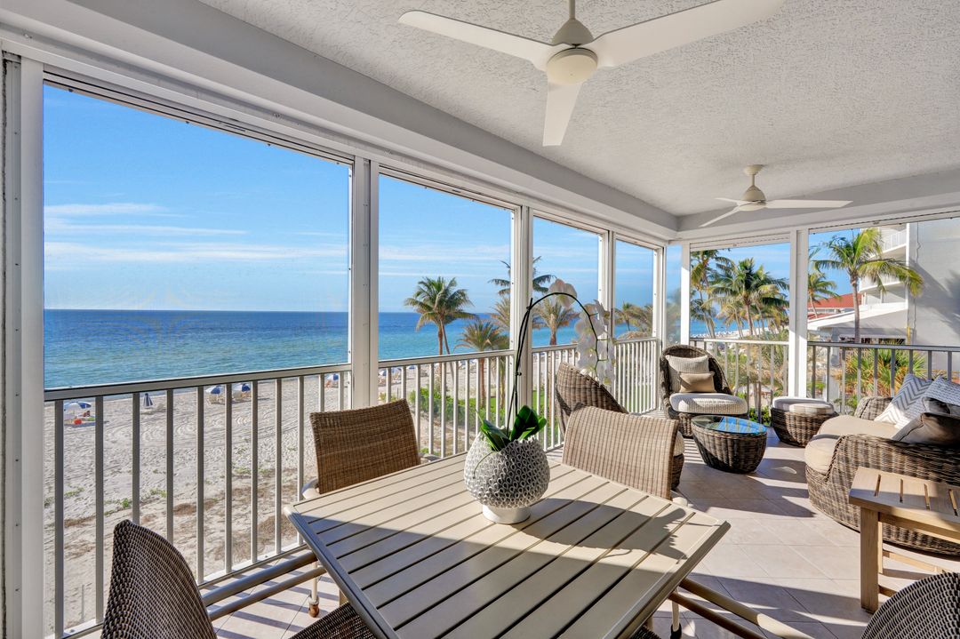 9811 Gulf Shore Dr #203, Naples, FL 34108