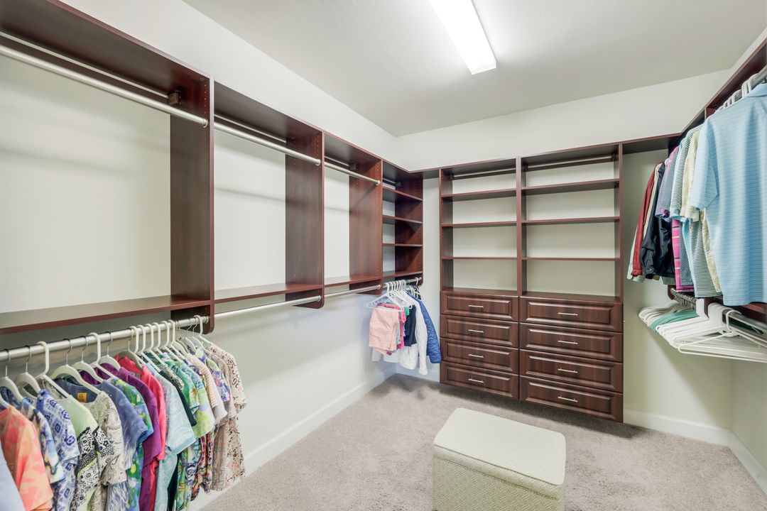 14441 Pine Hollow Drive, Estero, FL 33928