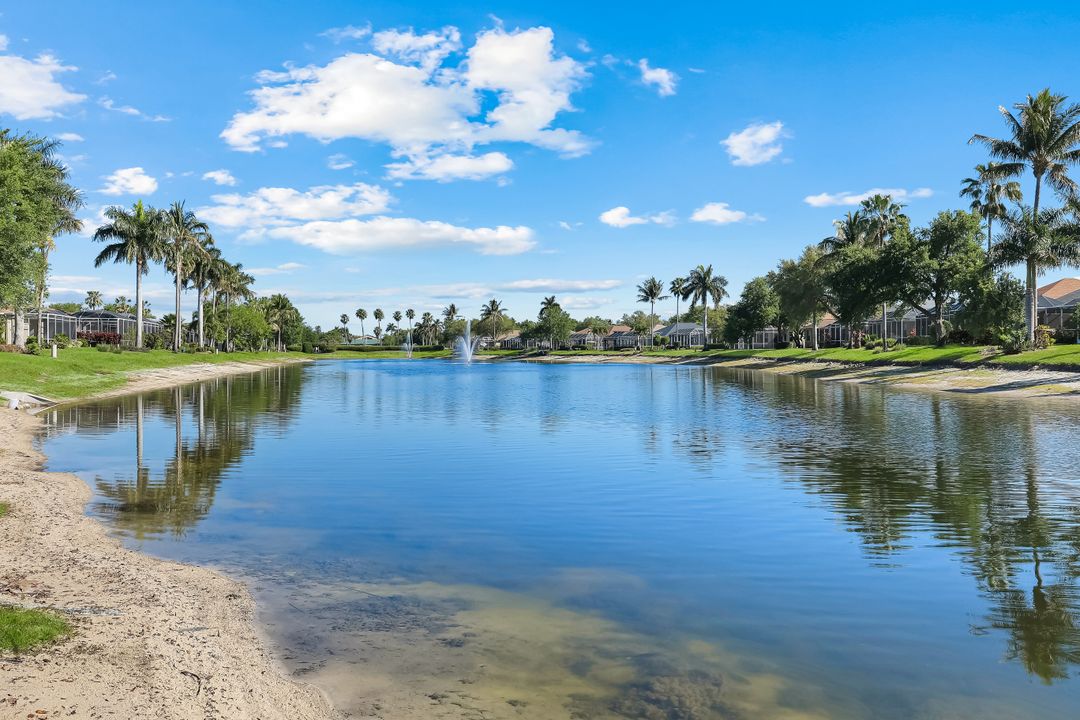 8616 Ibis Cove Cir, Naples, FL 34119