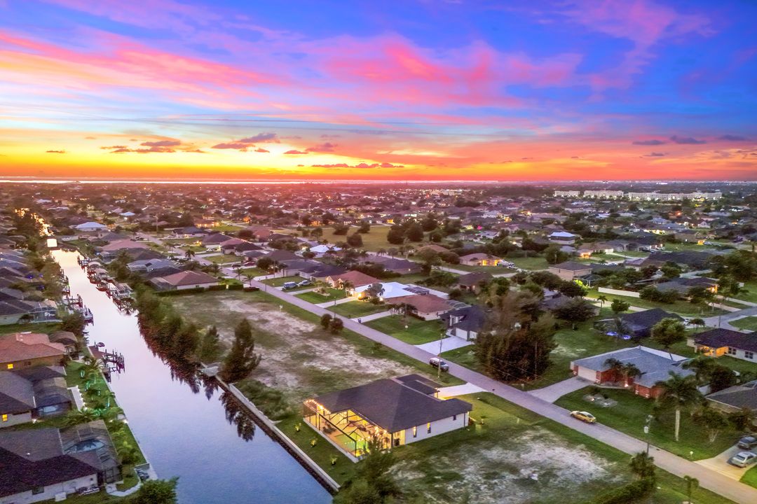 1732 SW 28th Ln, Cape Coral, FL 33914