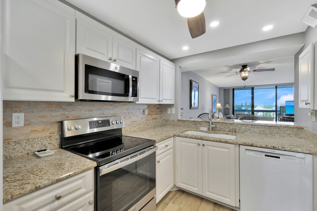 693 Seaview Ct #A-506, Marco Island, FL 34145