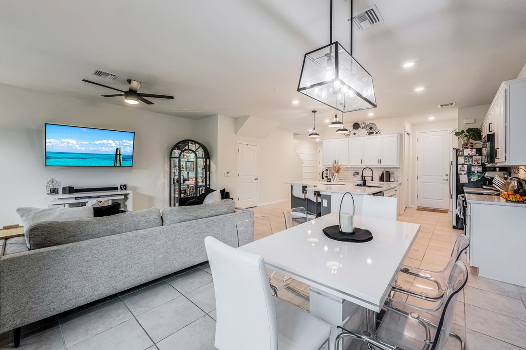 12133 Mahogany Cove St, Fort Myers, FL 33913