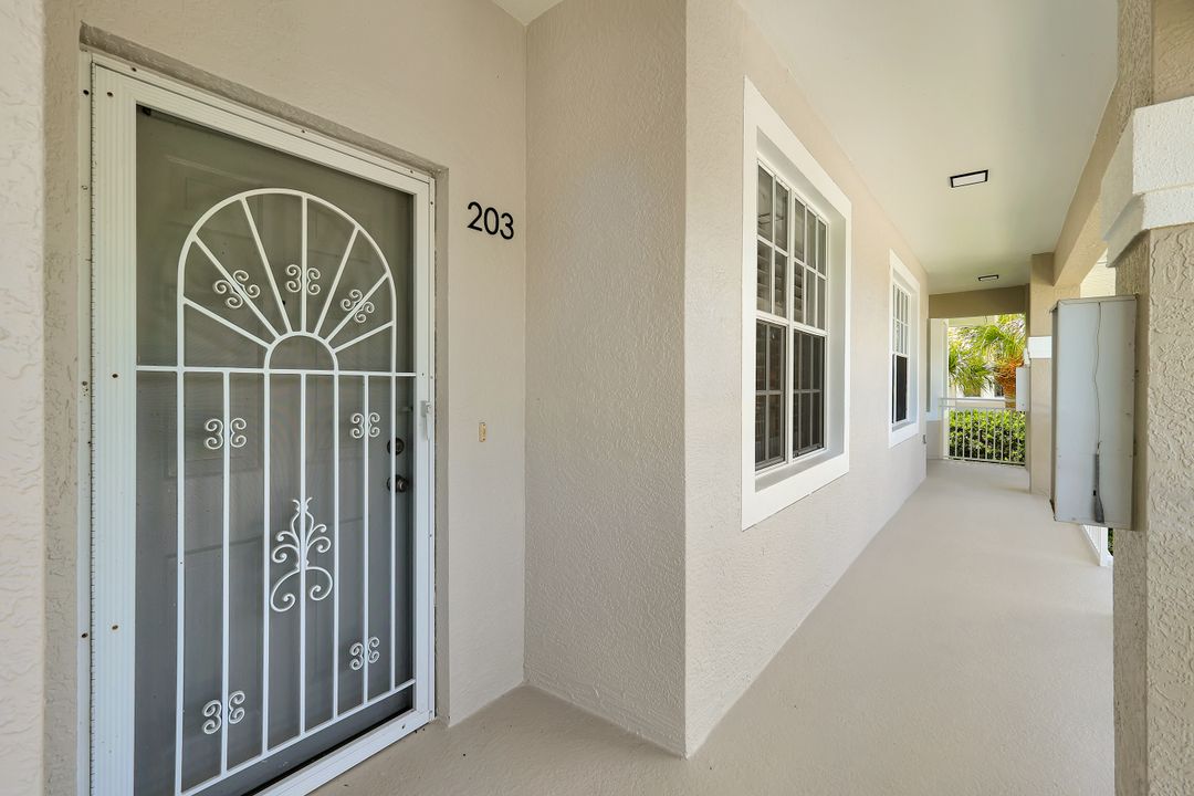 2300 Carrington Ct #203, Naples, FL 34109