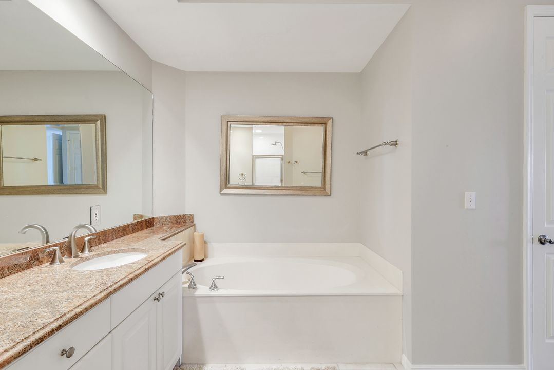 410 Flagship Dr #701, Naples, FL 34108