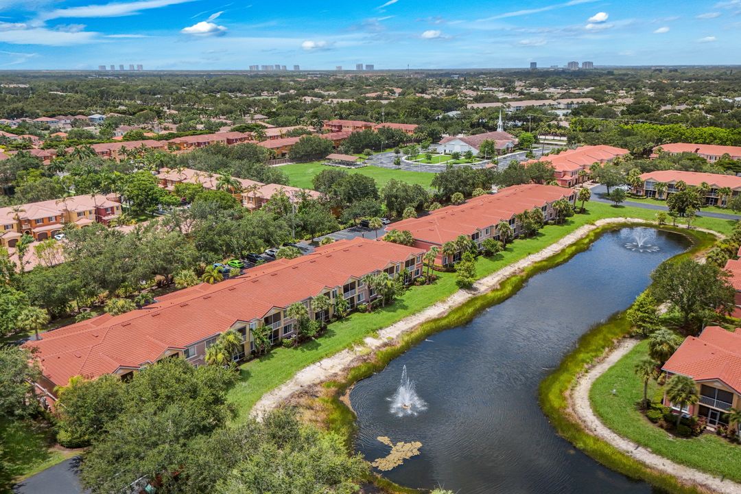 20221 Estero Gardens Cir #105, Estero, FL 33928