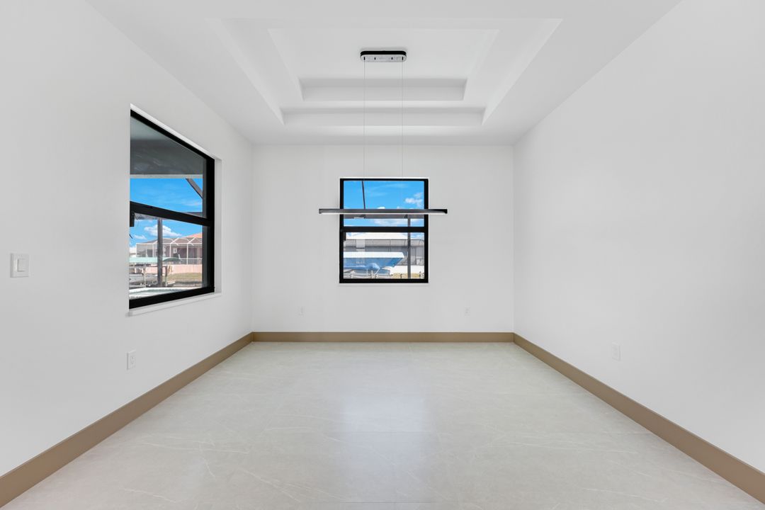 1925 NW 34th Pl, Cape Coral, FL 33993