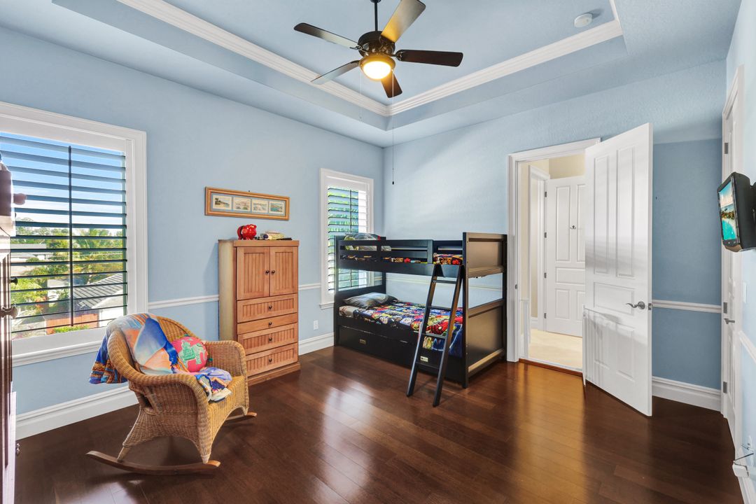 4806 Regal Dr, Bonita Springs, FL 34134