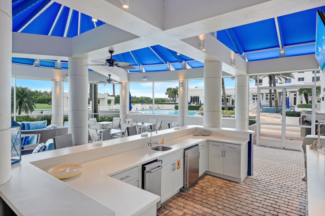 4951 Bonita Bay Blvd #PH302, Bonita Springs, FL 34134