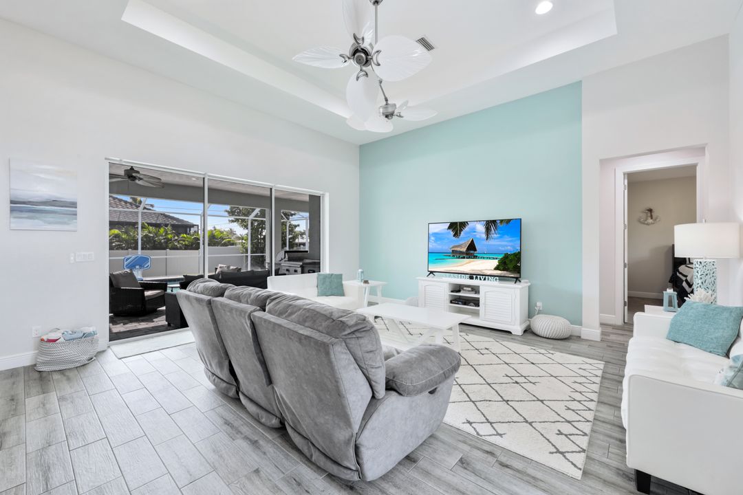 4800 SW 23rd Ave, Cape Coral, FL 33914