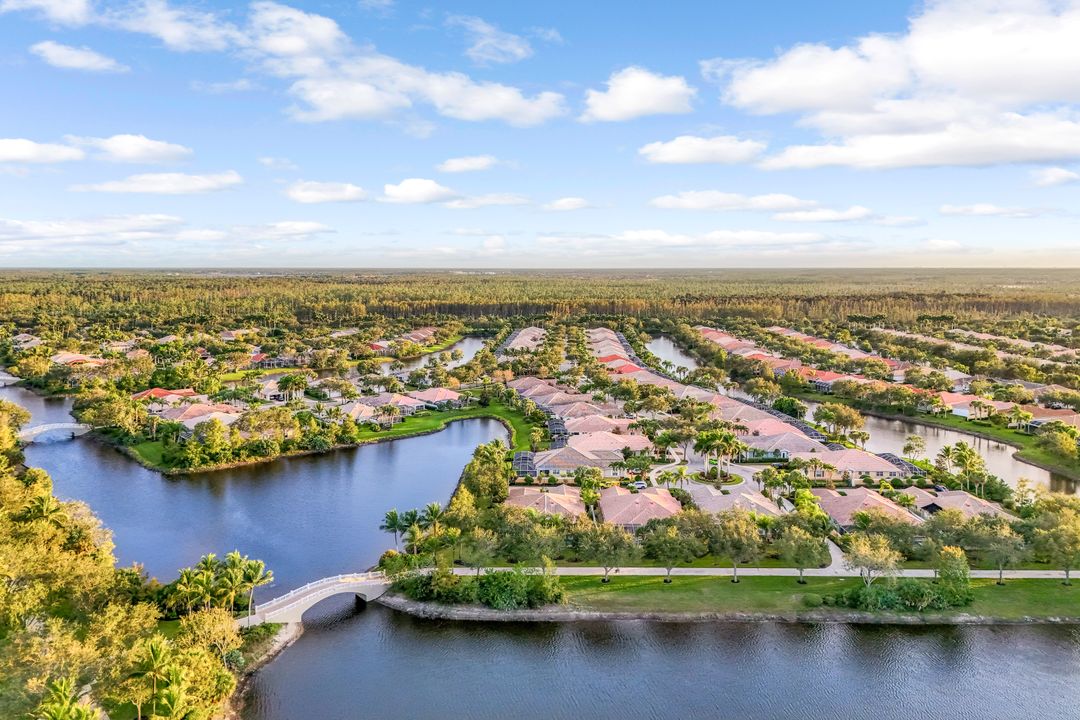 28832 Vermillion Ln, Bonita Springs, FL 34135