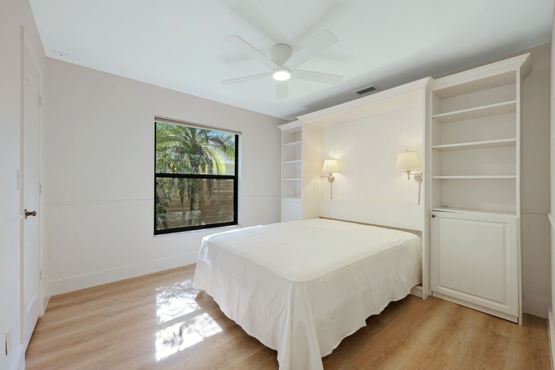 244 Channing Ct, Naples, FL 34110