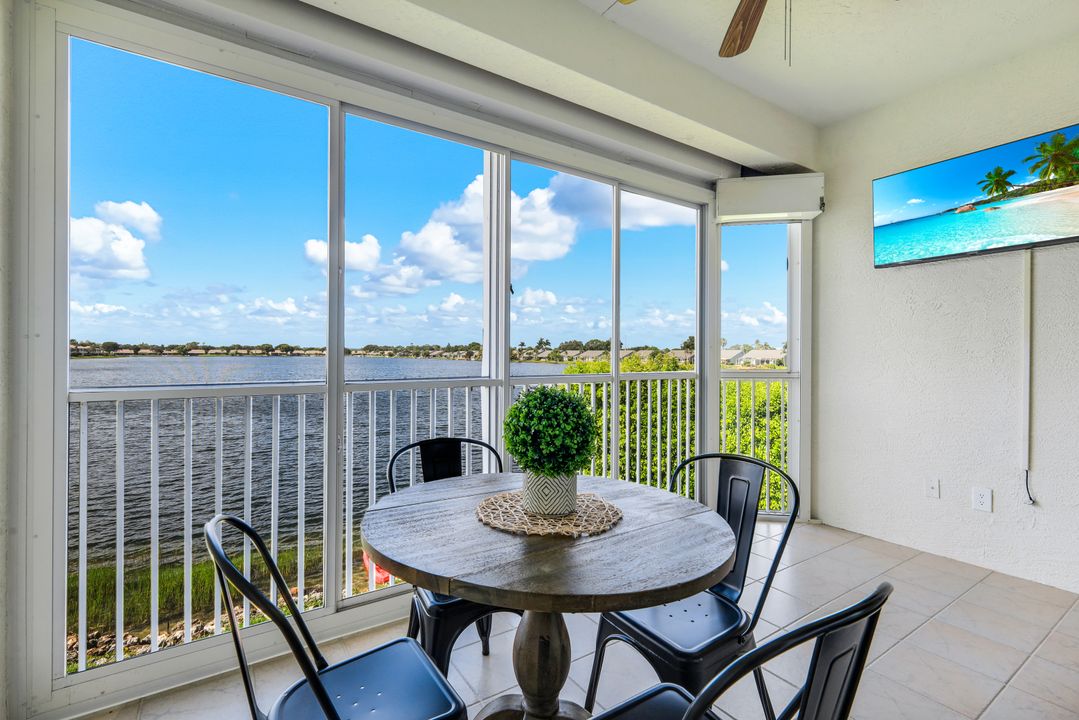 2390 Piccadilly Circus #202, Naples, FL 34112