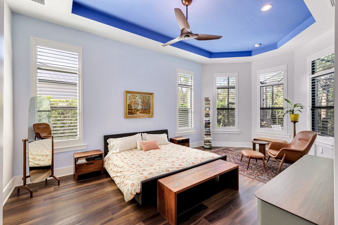 16249 Verilyn Cir, Naples, FL 34110