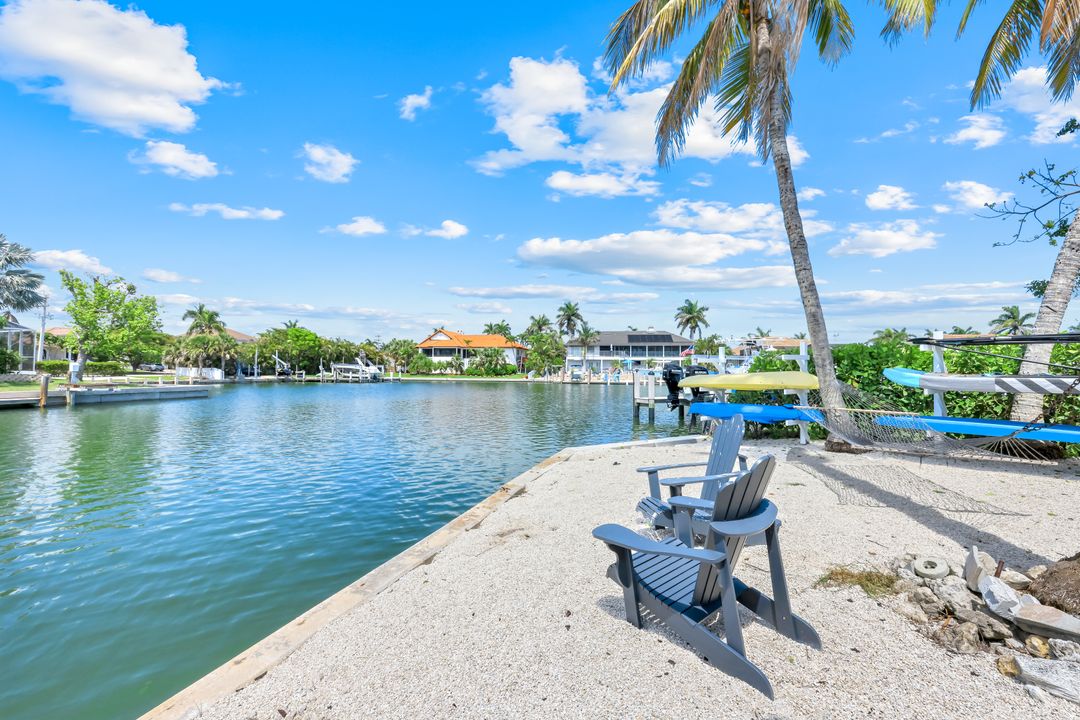 544 Seagrape Dr, Marco Island, FL 34145