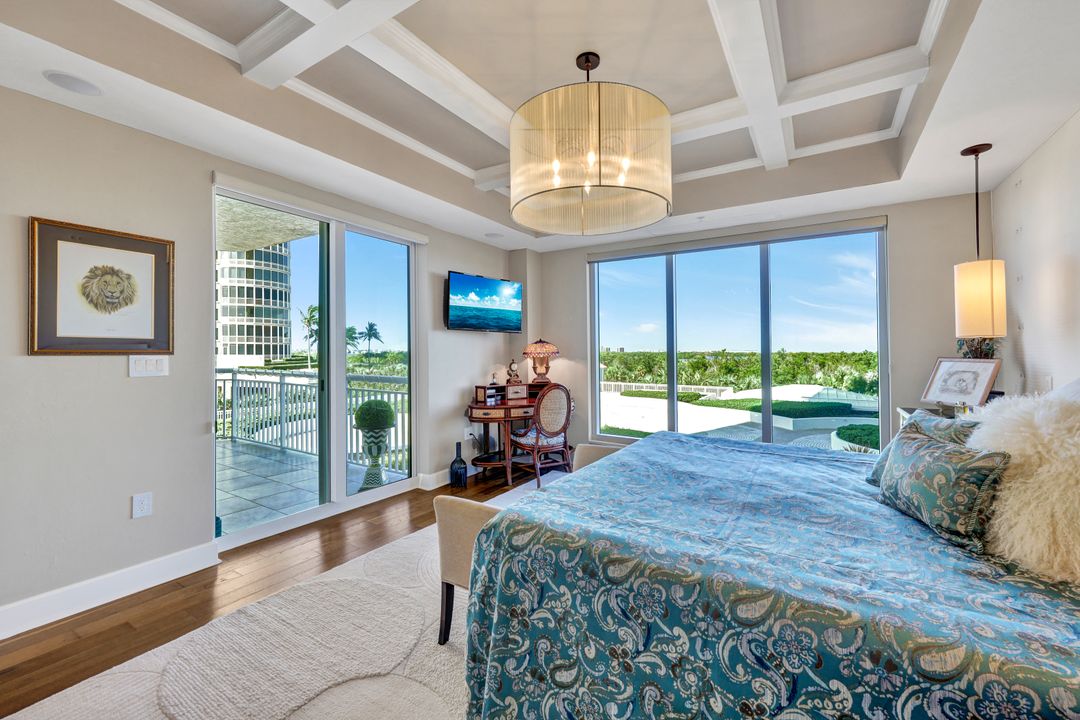 4951 Bonita Bay Blvd #401, Bonita Springs, FL 34134