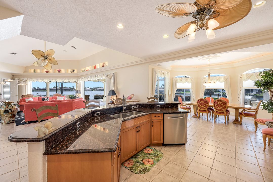 5231 SW 5th Pl, Cape Coral, FL 33914