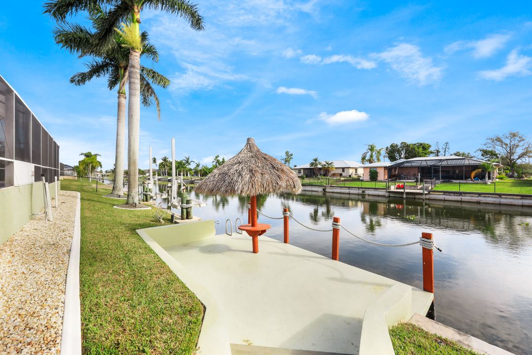 3325 SW 5th Pl, Cape Coral, FL 33914
