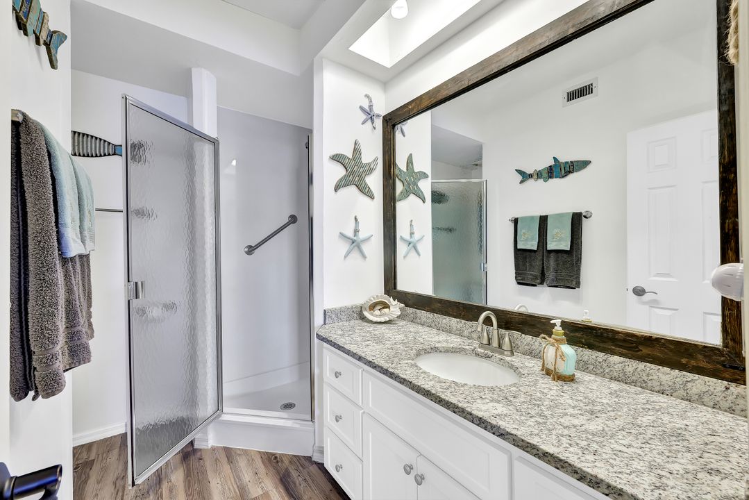 3819 SE 11th Pl, Cape Coral, FL 33904