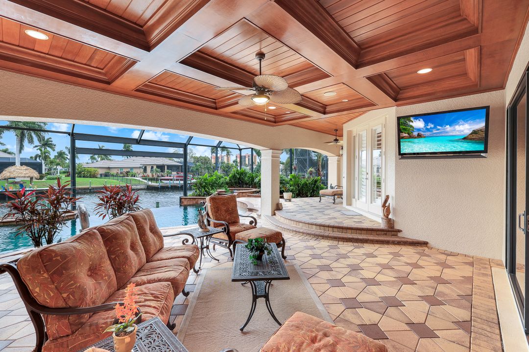 5521 Harbour Preserve Cir, Cape Coral, FL 33914