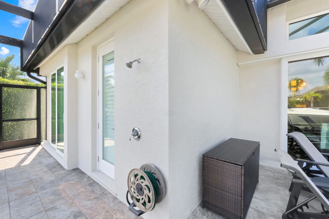 820 Giralda Ct, Marco Island, FL 34145
