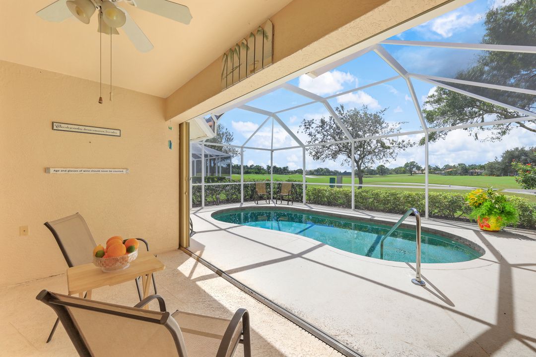 6667 Castlelawn Pl #19, Naples, FL 34113