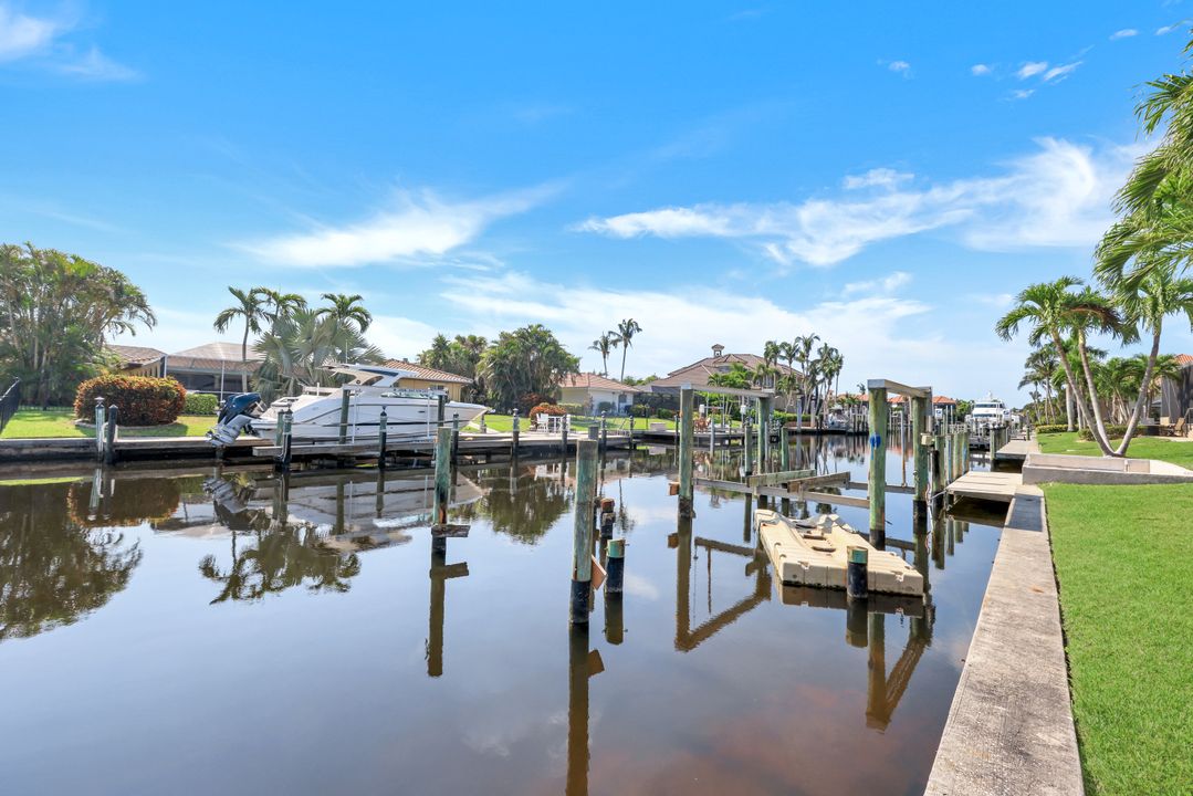 6812 Griffin Blvd, Fort Myers, FL 33908