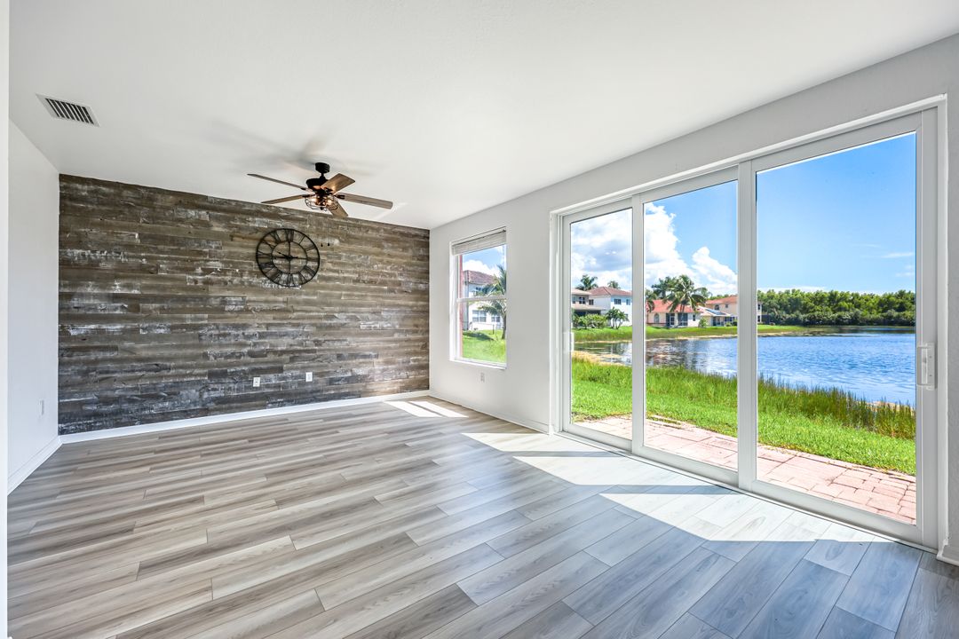 9820 Springlake Cir, Estero, FL 33928