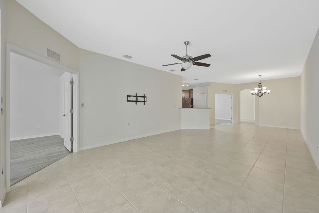 13778 Cleto Dr, Estero, FL 33928