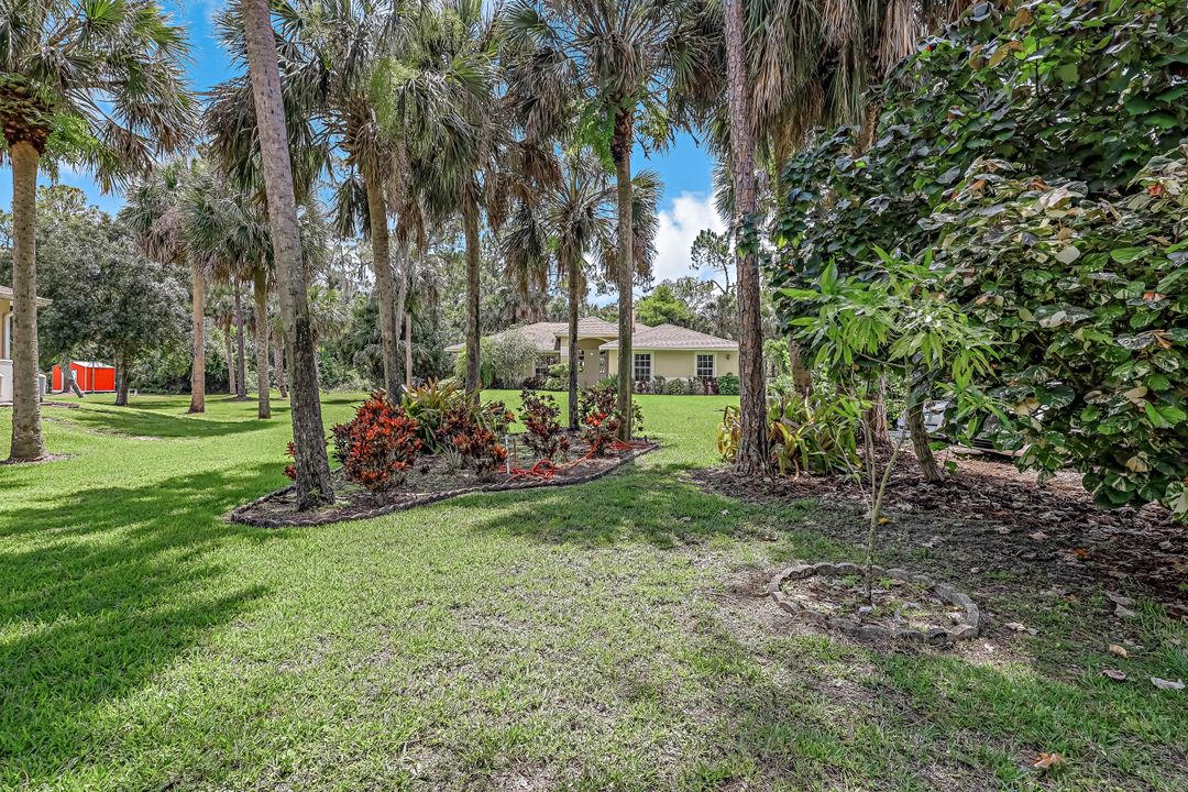111 2nd St SE, Naples, FL 34117