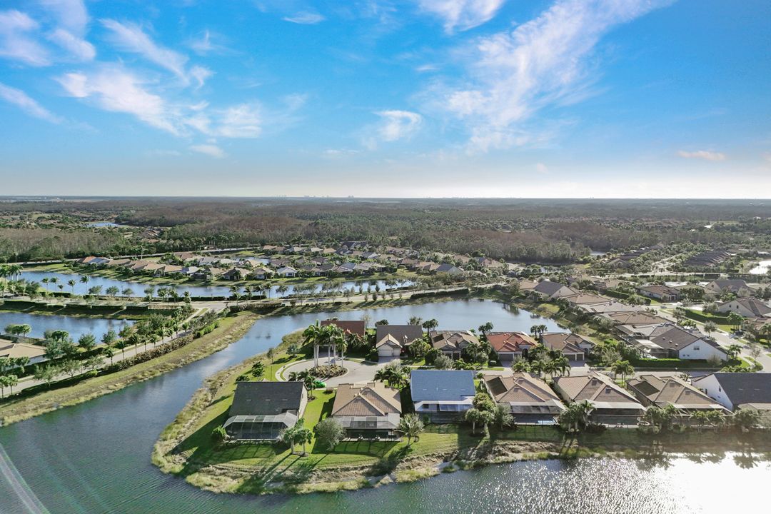 11807 Dixon Dr, Fort Myers, FL 33913