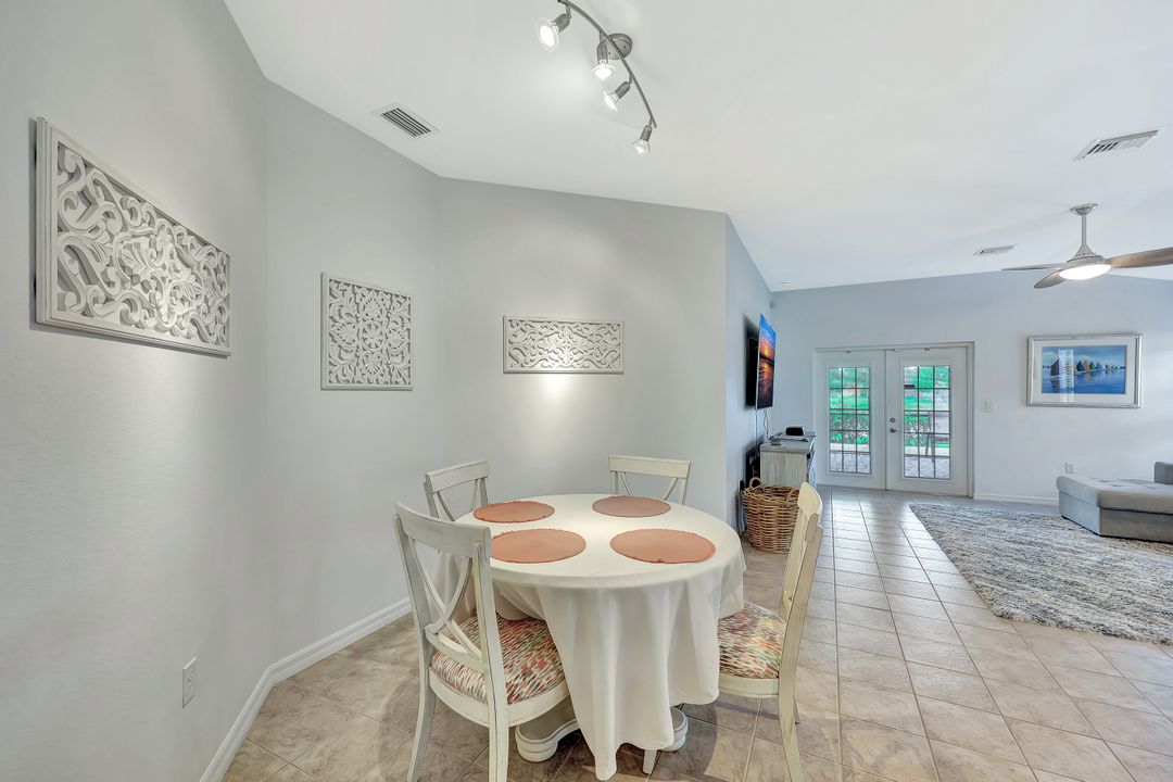 3737 Pino Vista Way, Estero, FL 33928