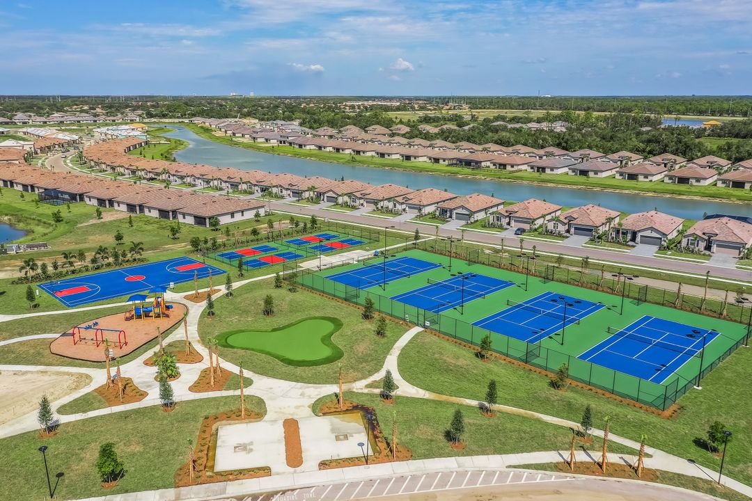 14081 Pine Lodge Ln, Fort Myers, FL 33913