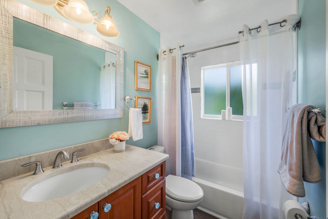 12305 Avida Ln, Bonita Springs, FL 34135