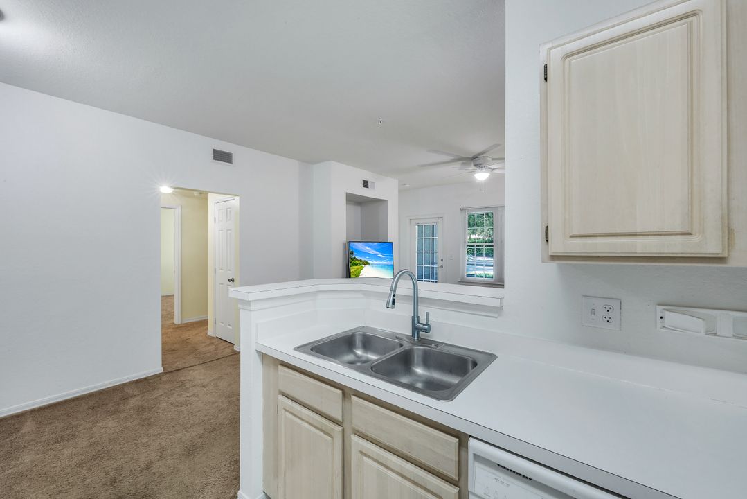 23600 Walden Center Dr #105, Estero, FL 34134