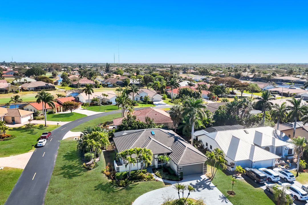 28501 Sombrero Dr, Bonita Springs, FL 34135