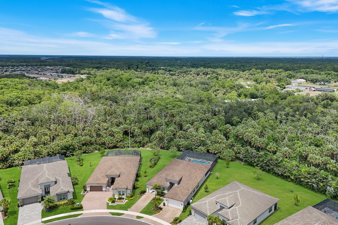 12063 Azalea Wy, Naples, FL 34120
