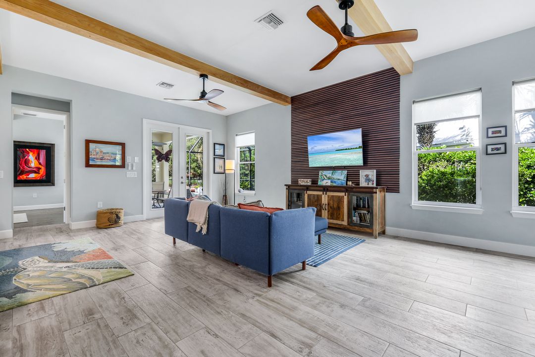 14131 Nautica Ct, Naples, FL 34114