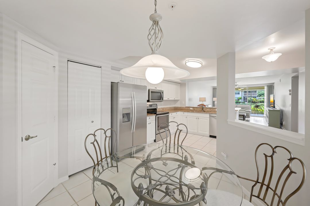 5035 Cedar Springs Dr #103, Naples, FL 34110