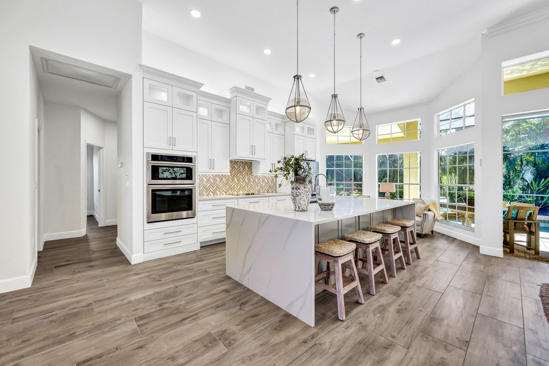 3771 Lakemont Dr, Bonita Springs, FL 34134