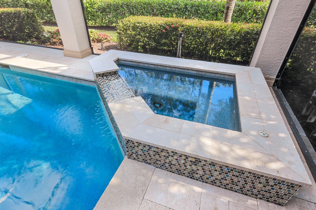 3848 Mahogany Bend Dr, Naples, FL 34114