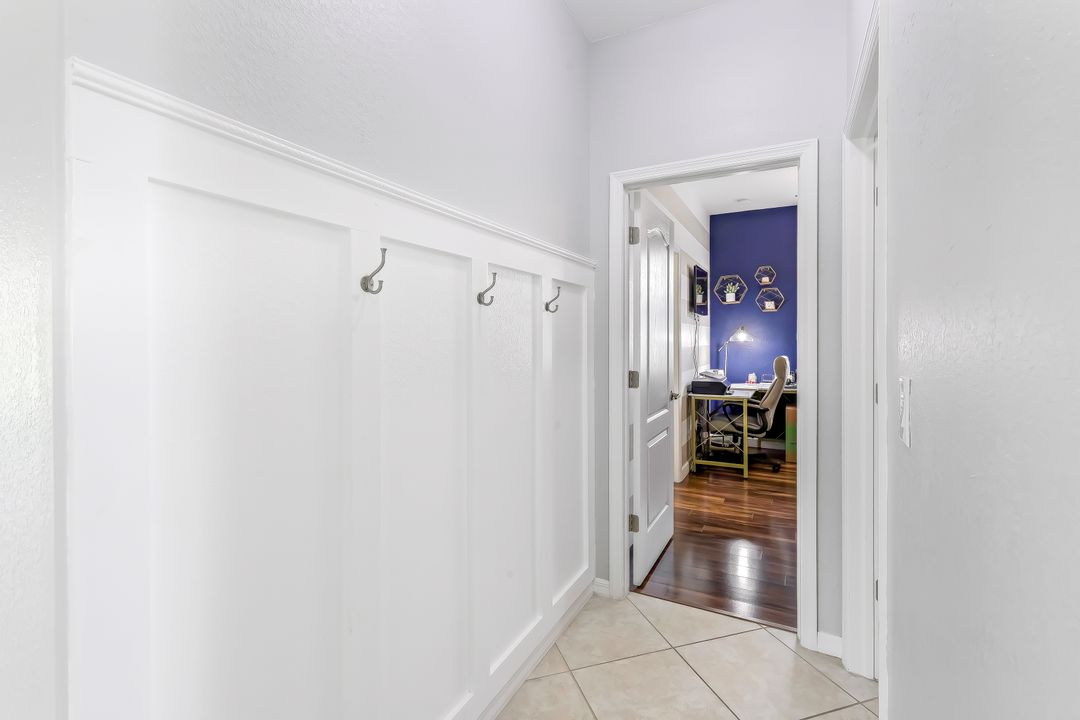 9376 River Otter Dr, Fort Myers, FL 33912