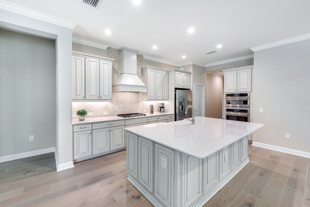 8360 Preserve Point Dr, Fort Myers, FL 33912