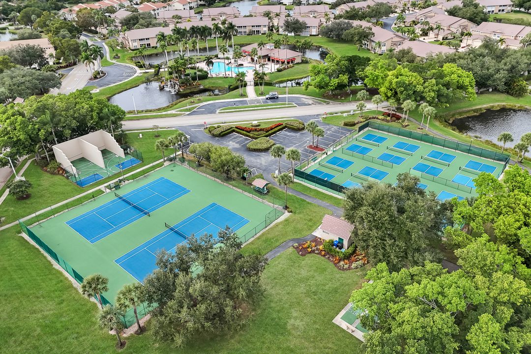 14951 Vista View Way #806, Fort Myers, FL 33919