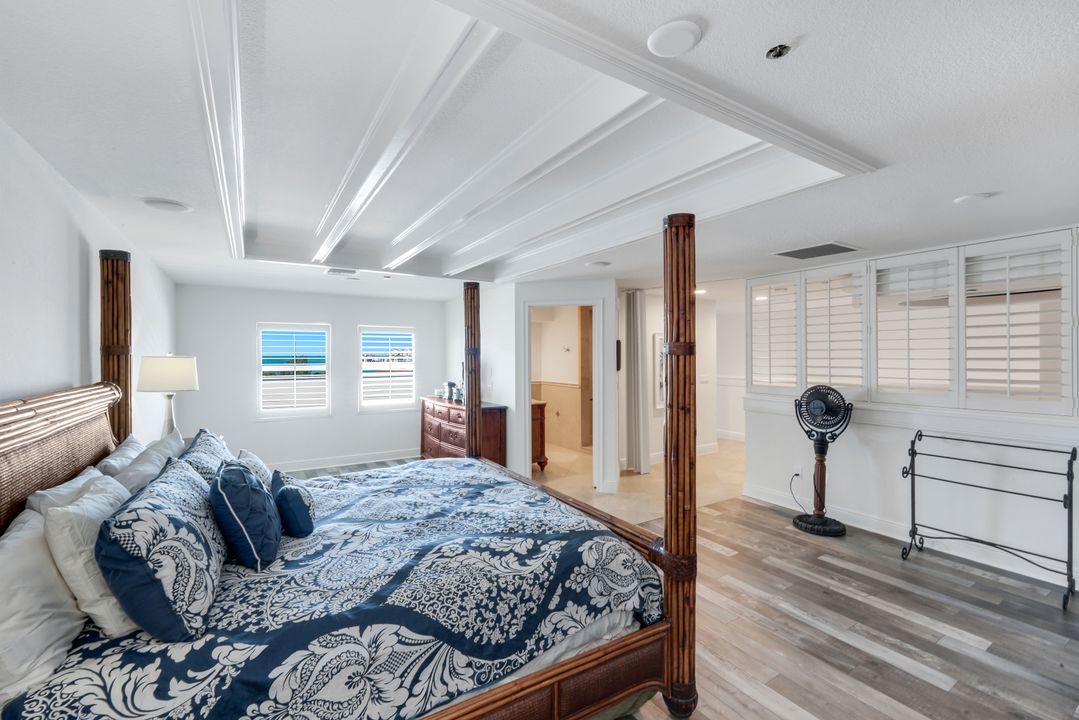 160 Palm St #PH 5, Marco Island, FL 34145