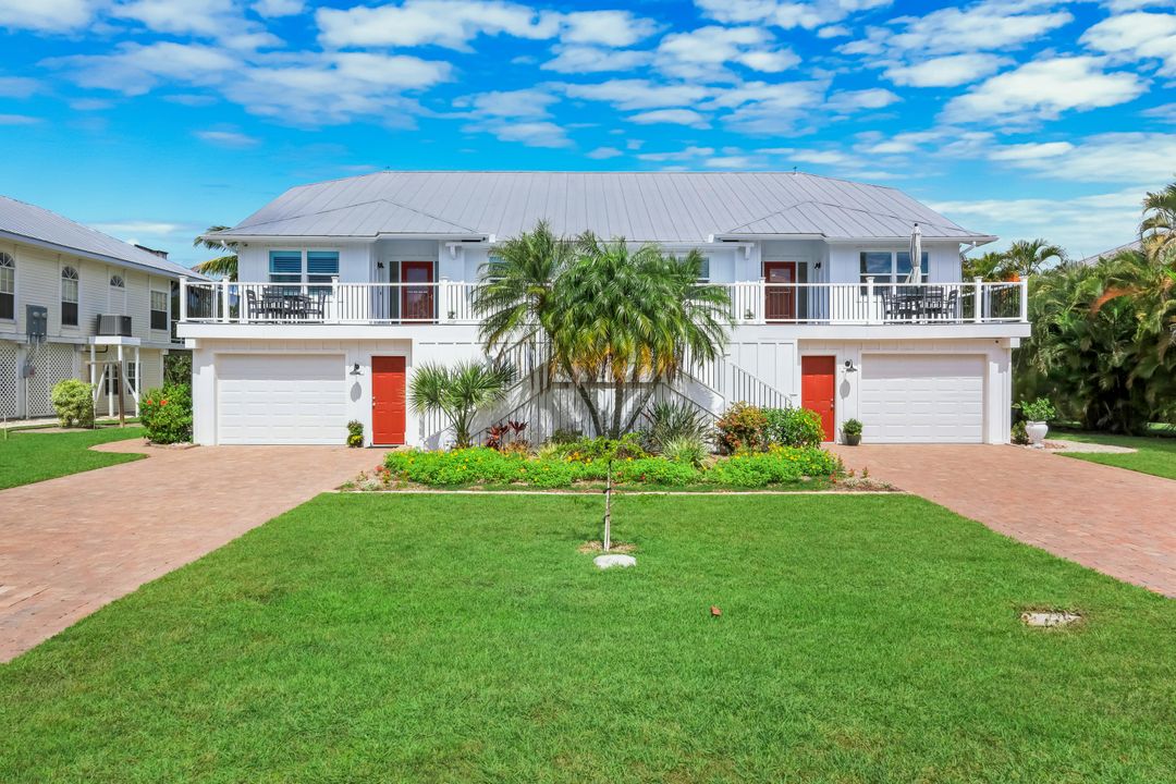 21580 Indian Bayou Dr, Fort Myers Beach, FL 33931
