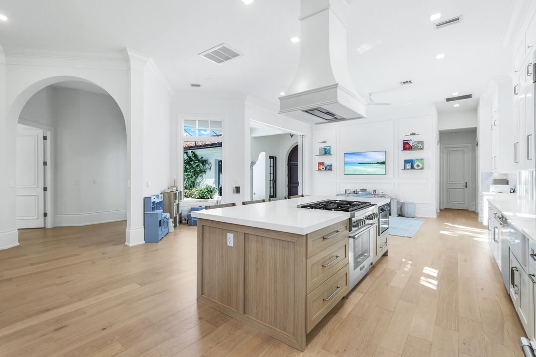 2626 Trillium Way, Naples, FL 34105