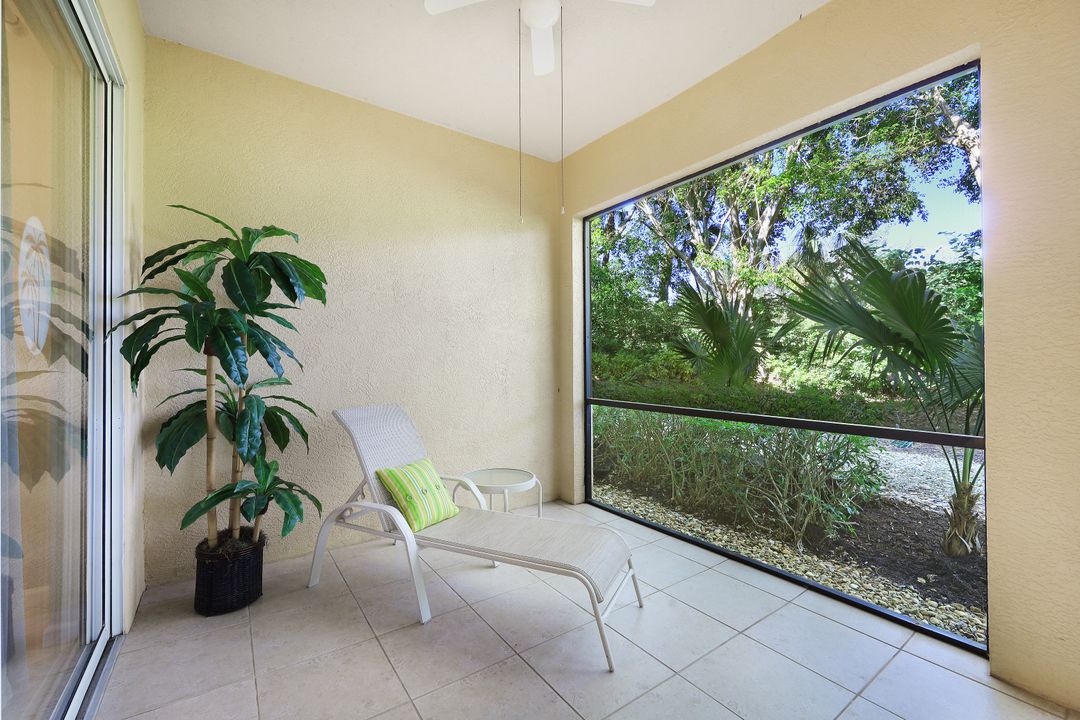 3955 Deer Crossing Ct  #103, Naples, FL 34114